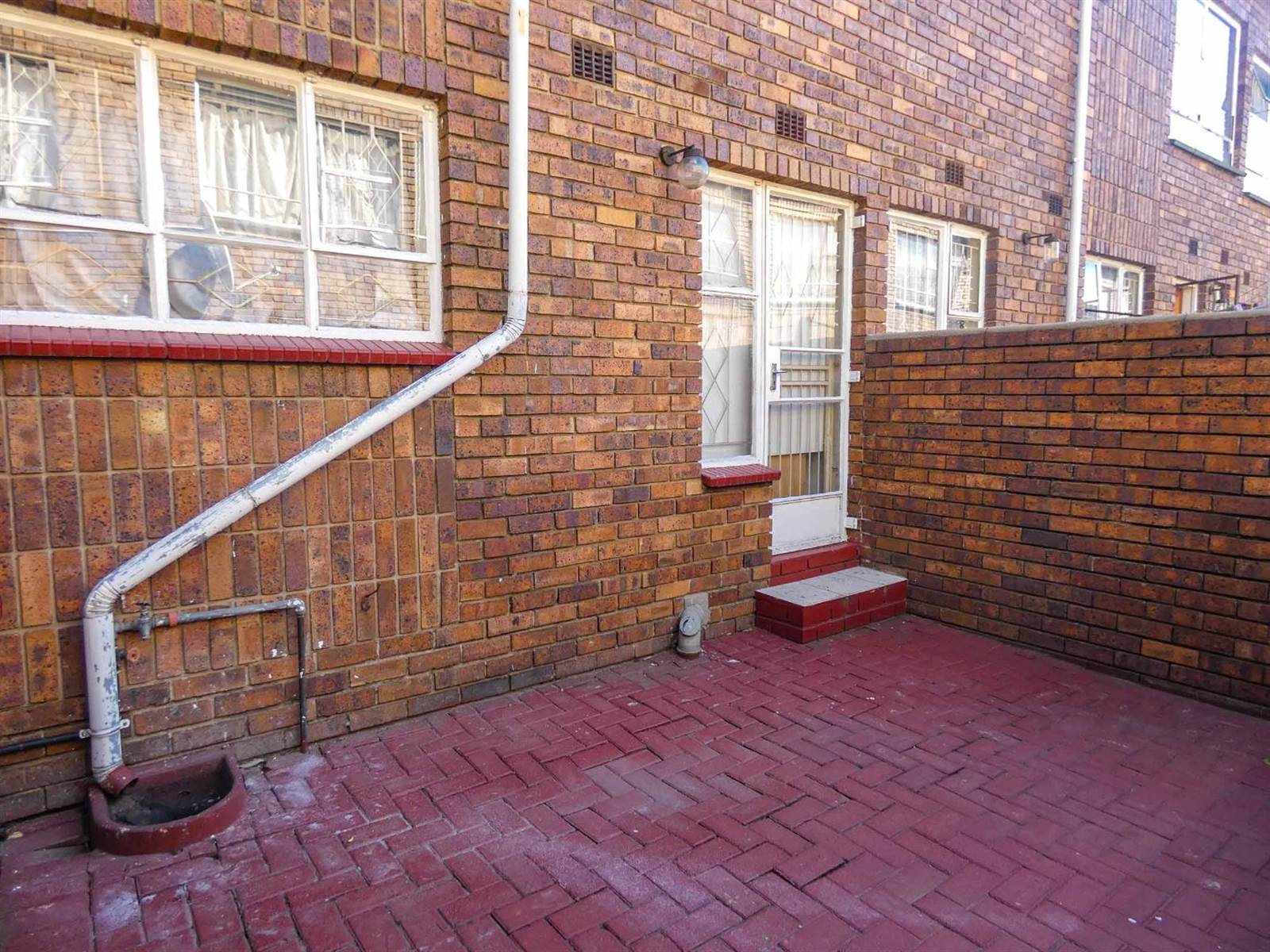 3 Bed Townhouse in Benoni Central photo number 21