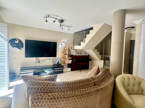 2 Bedroom Townhouse 2 Bedroom Townhouse