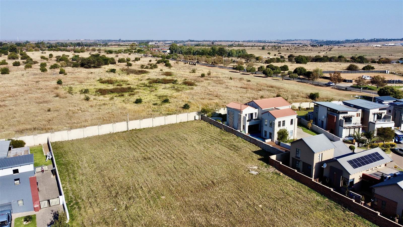 961 m² Land available in Copperleaf photo number 10