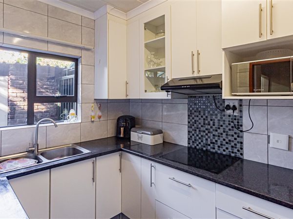 2 Bedroom Townhouse
