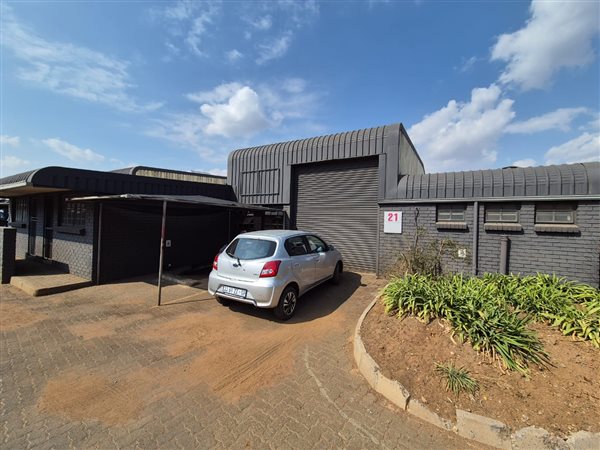 148  m² Industrial space