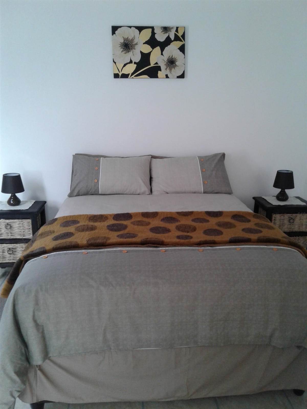 2 Bed Flat in Langebaan photo number 4
