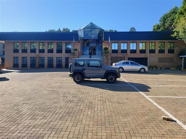 1459  m² Commercial space