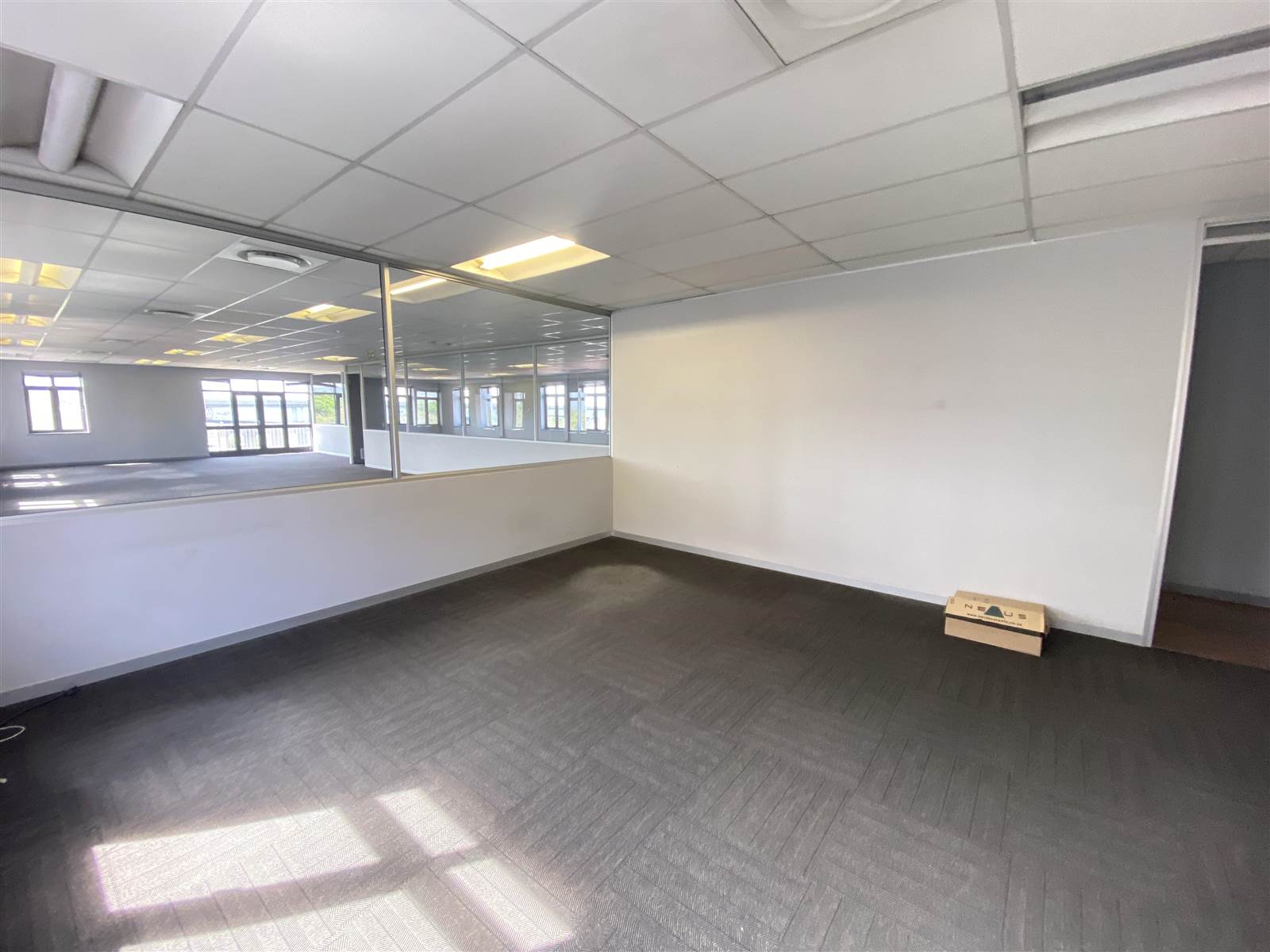 1818  m² Commercial space in Century City photo number 9