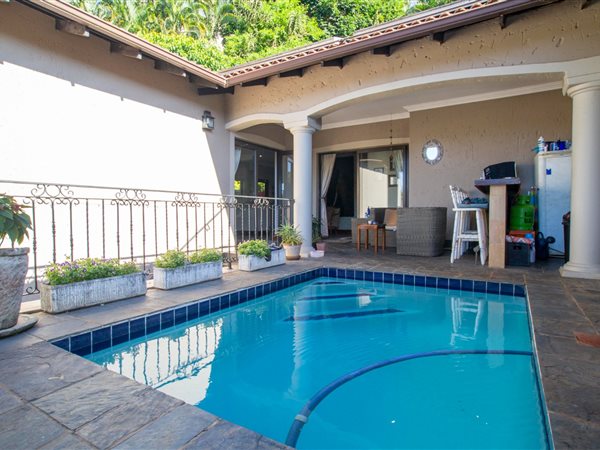 3 Bedroom Townhouse 3 Bedroom Townhouse