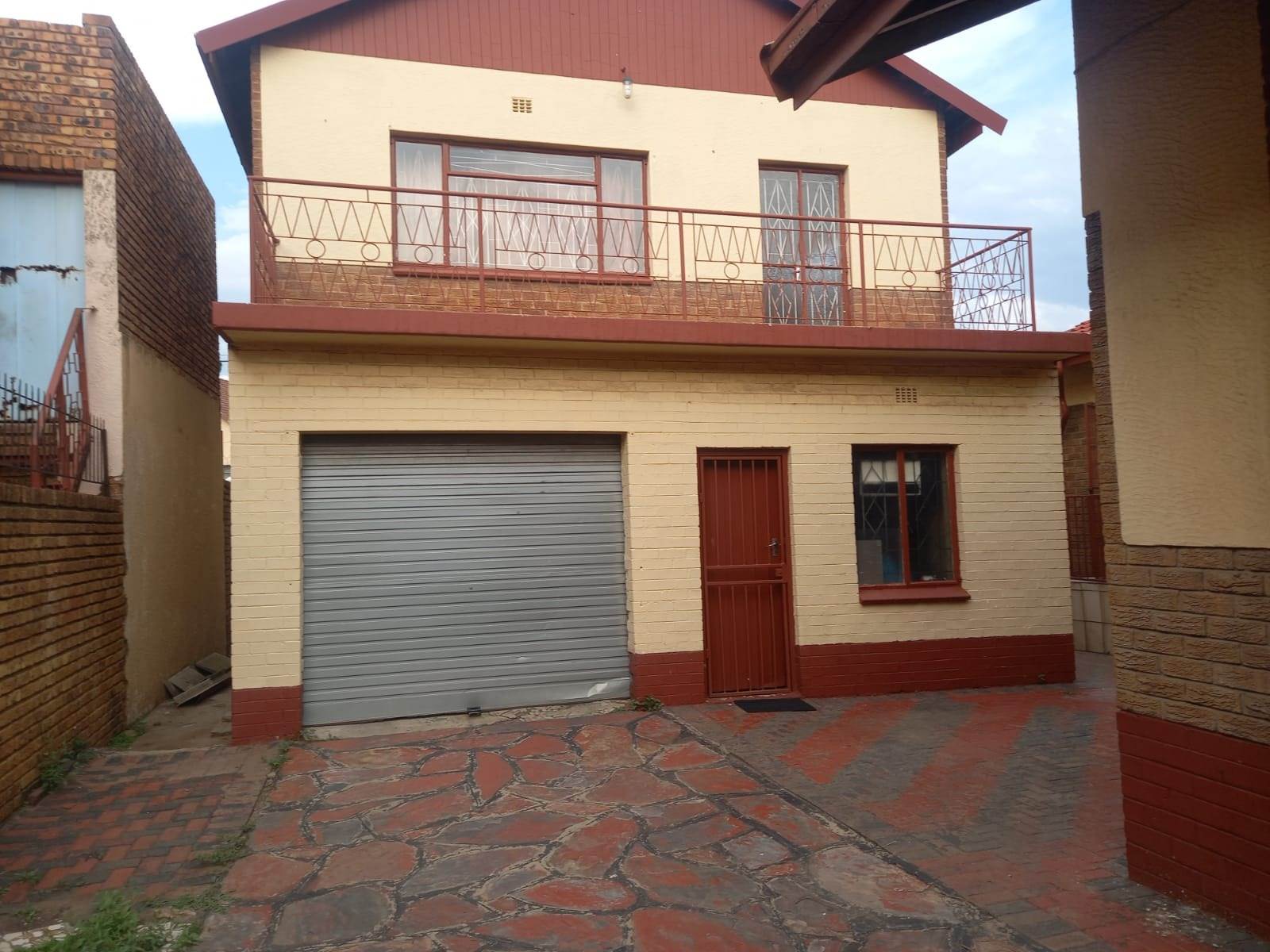 5 Bed House in Actonville photo number 2
