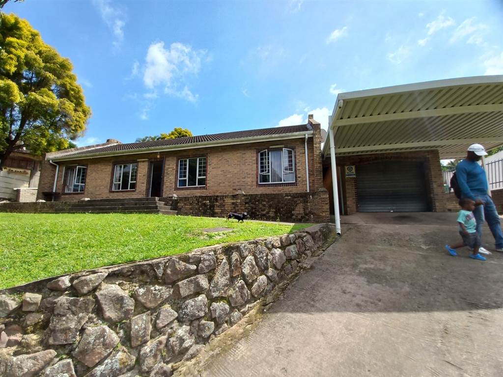 3 Bed House for sale in Queensburgh Central T4398378 Private Property