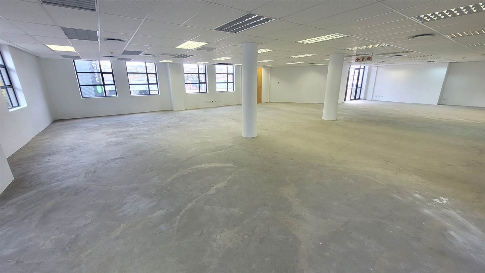 694  m² Office Space in Brooklyn photo number 8
