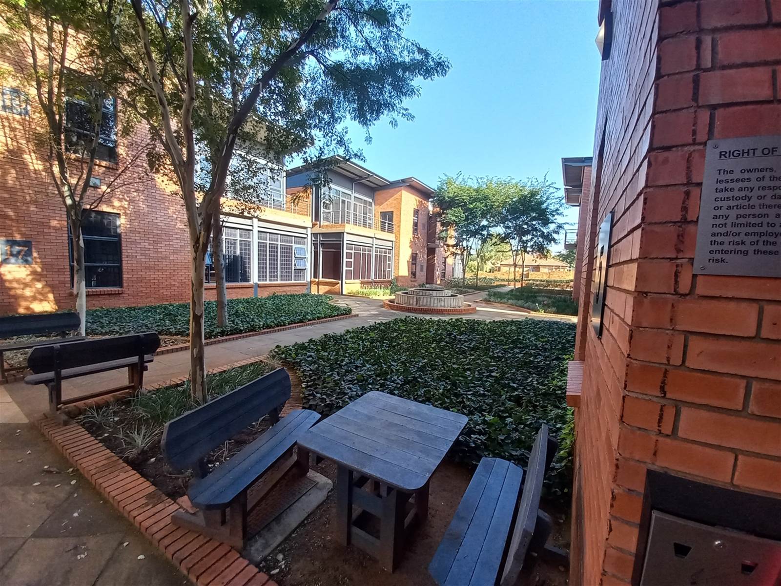 130  m² Commercial space in Centurion CBD photo number 2