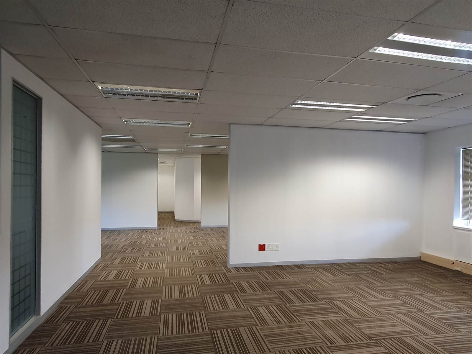 470  m² Commercial space in Bryanston photo number 13