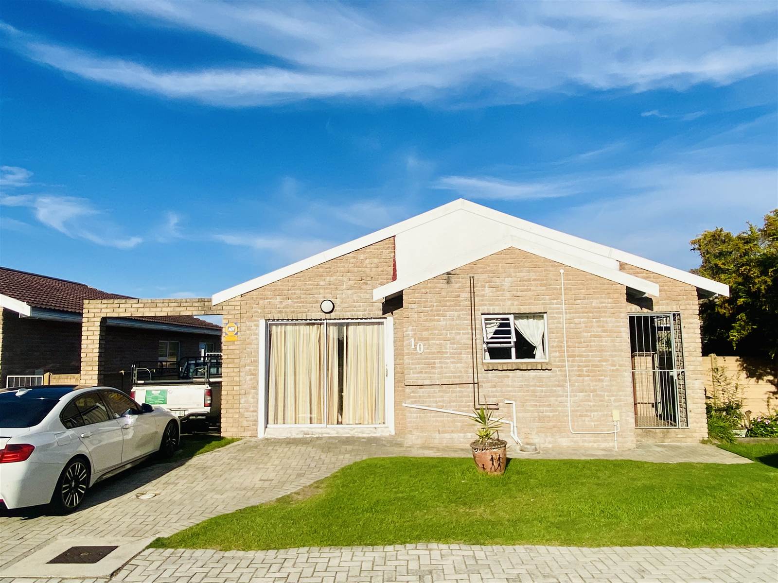 3 Bed Townhouse for sale in Bridgemeade T4633873 Private Property