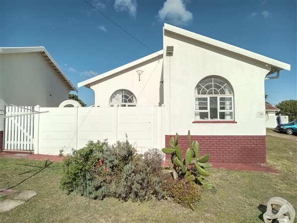 2 Bedroom Townhouse 2 Bedroom Townhouse