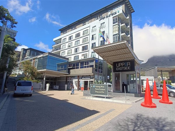1500  m² Commercial space in Woodstock