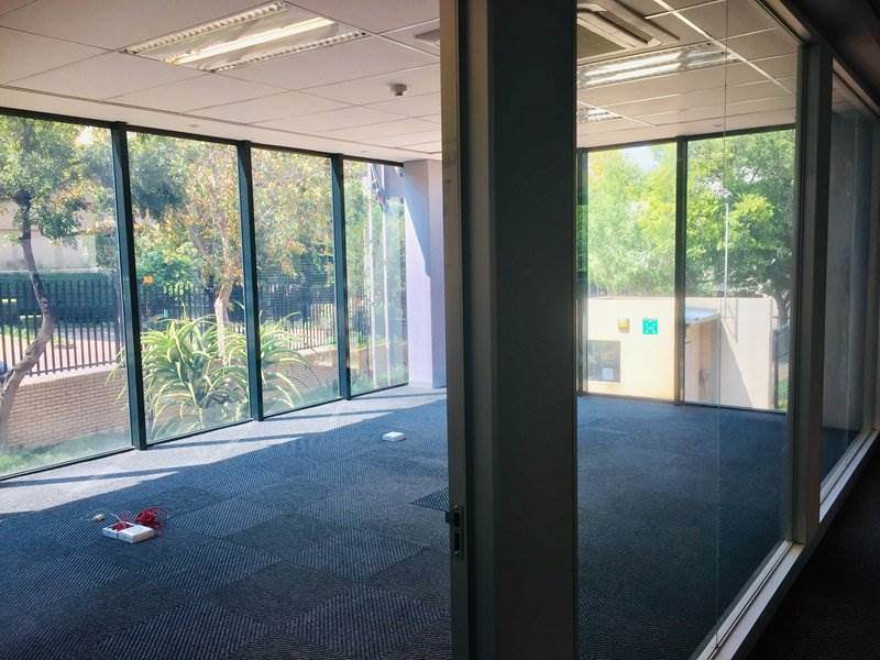360  m² Office Space in Parktown photo number 28