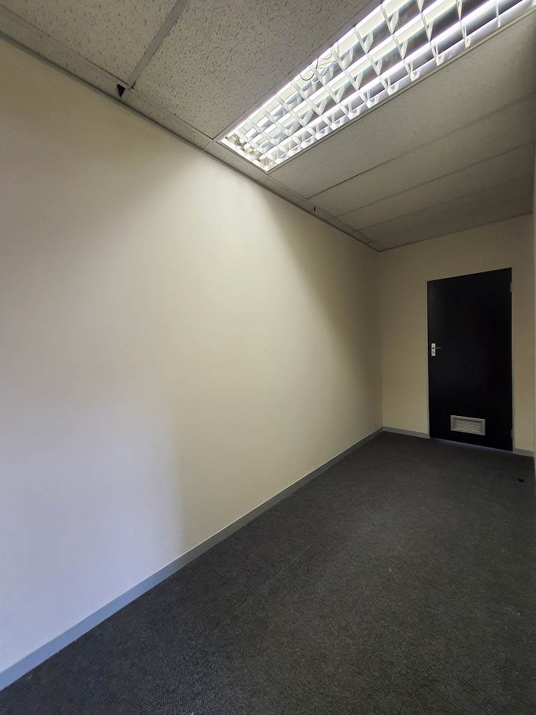 1154  m² Commercial space in Halfway House photo number 19