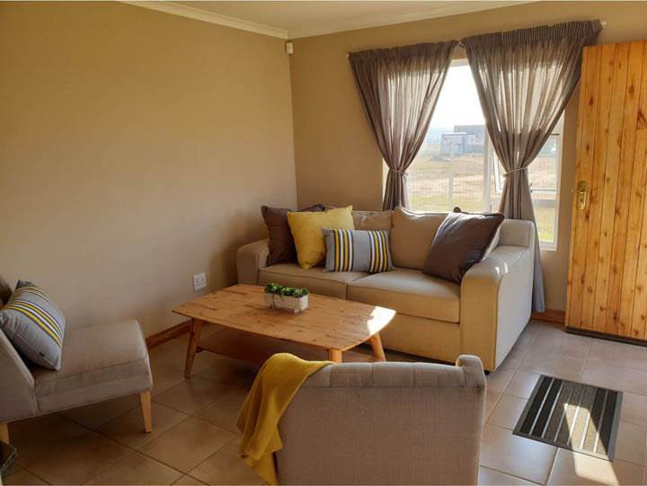 3 Bed House in Mohlakeng photo number 9