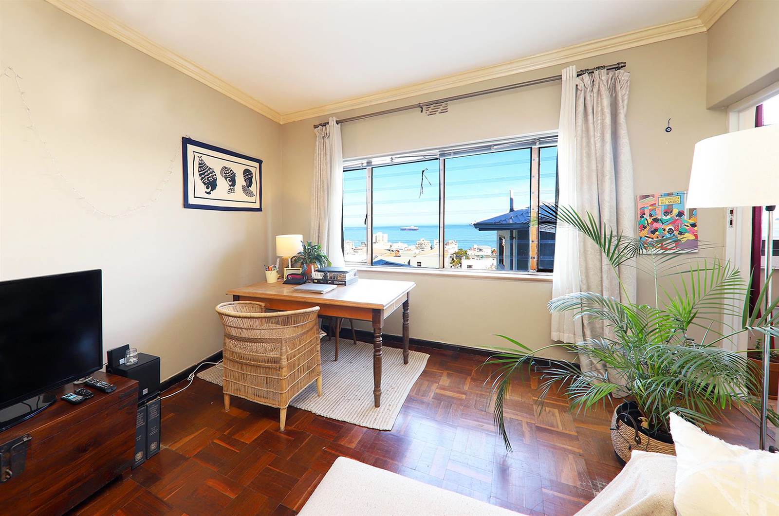 1 Bed Apartment in Sea Point photo number 12