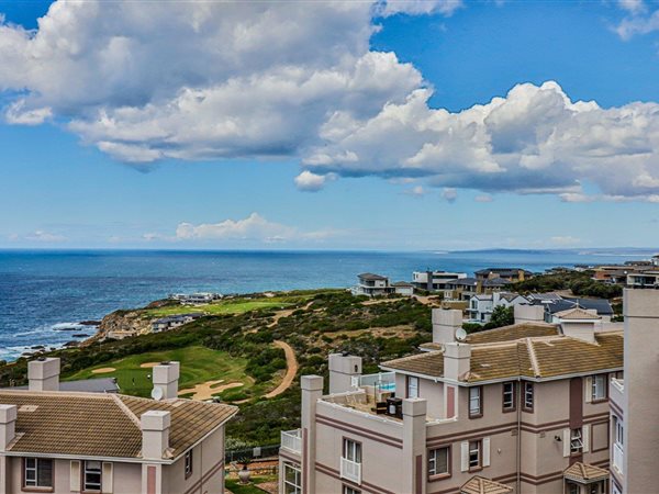 3 Bed Apartment in Pinnacle Point Golf Estate