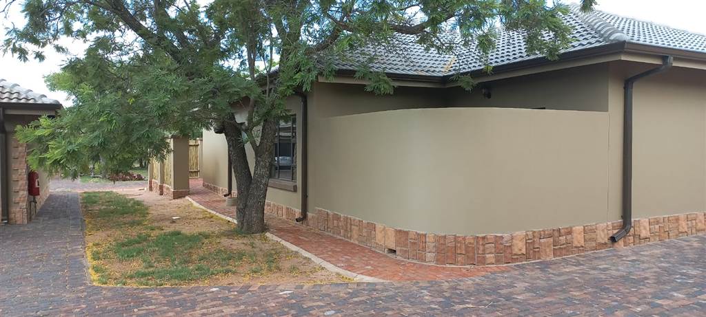 3 Bed House in Koro Creek Golf Estate photo number 15