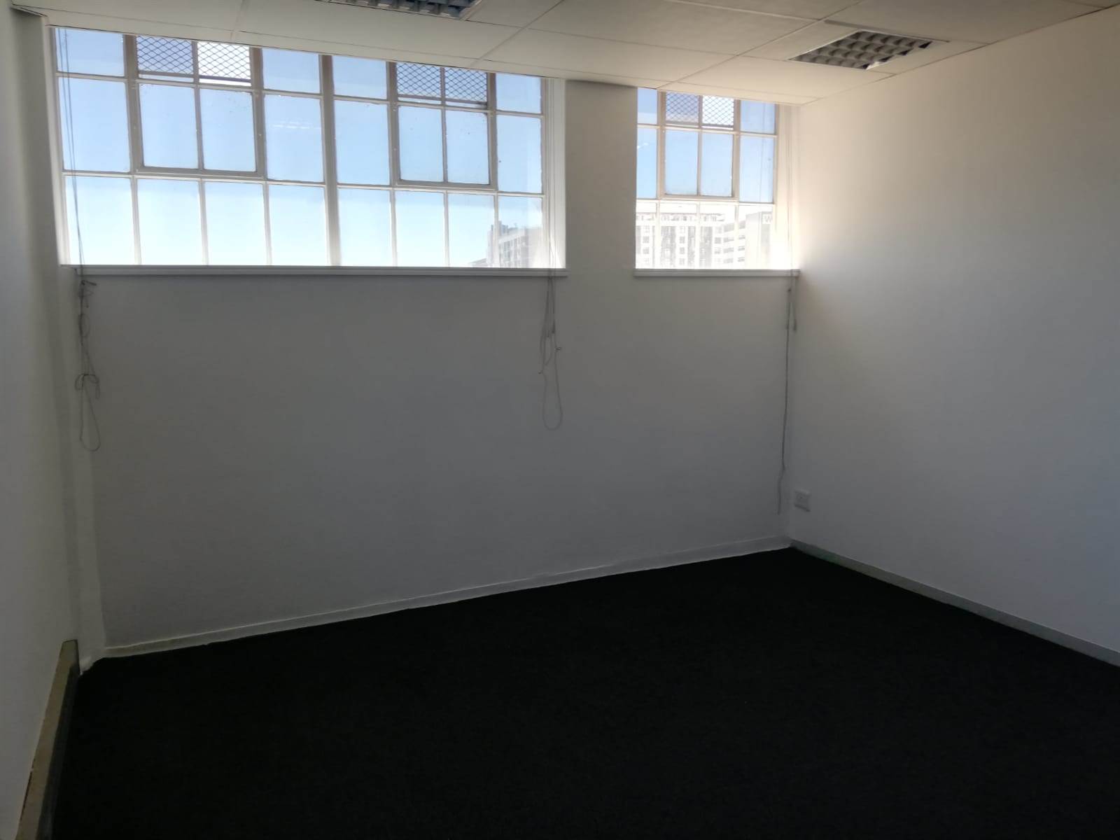 934  m² Office Space in Woodstock photo number 17