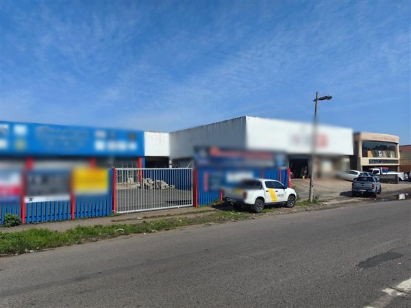 4330  m² Commercial space in Rossburgh