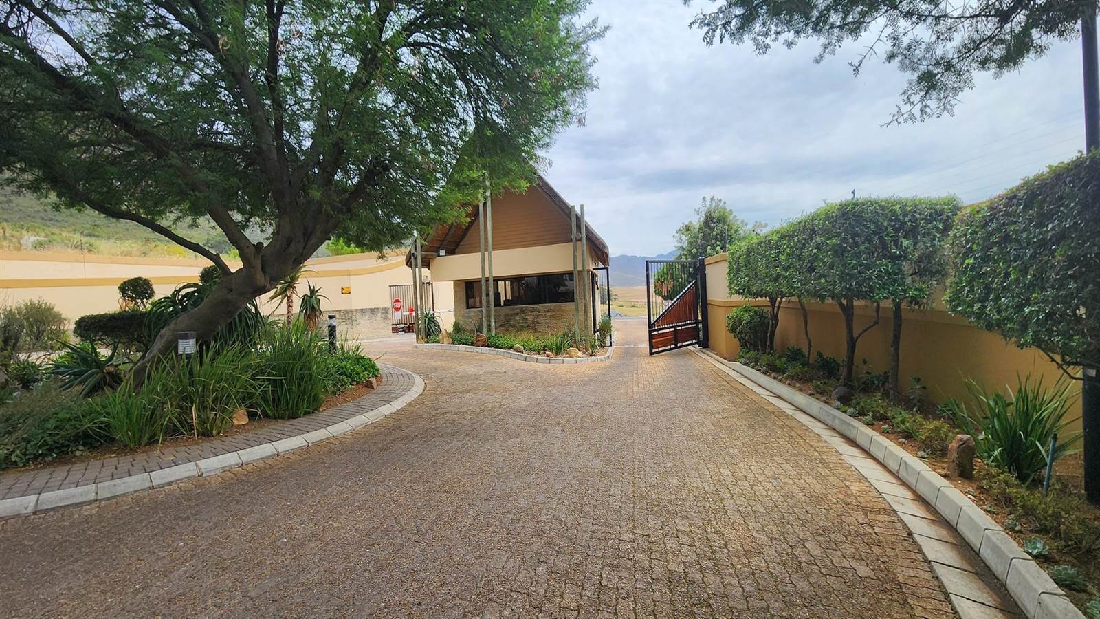516 m² Land available in Piketberg photo number 2