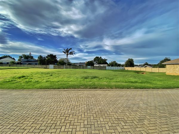 480 m² Land