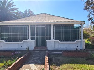 3 Bed House in Glencoe