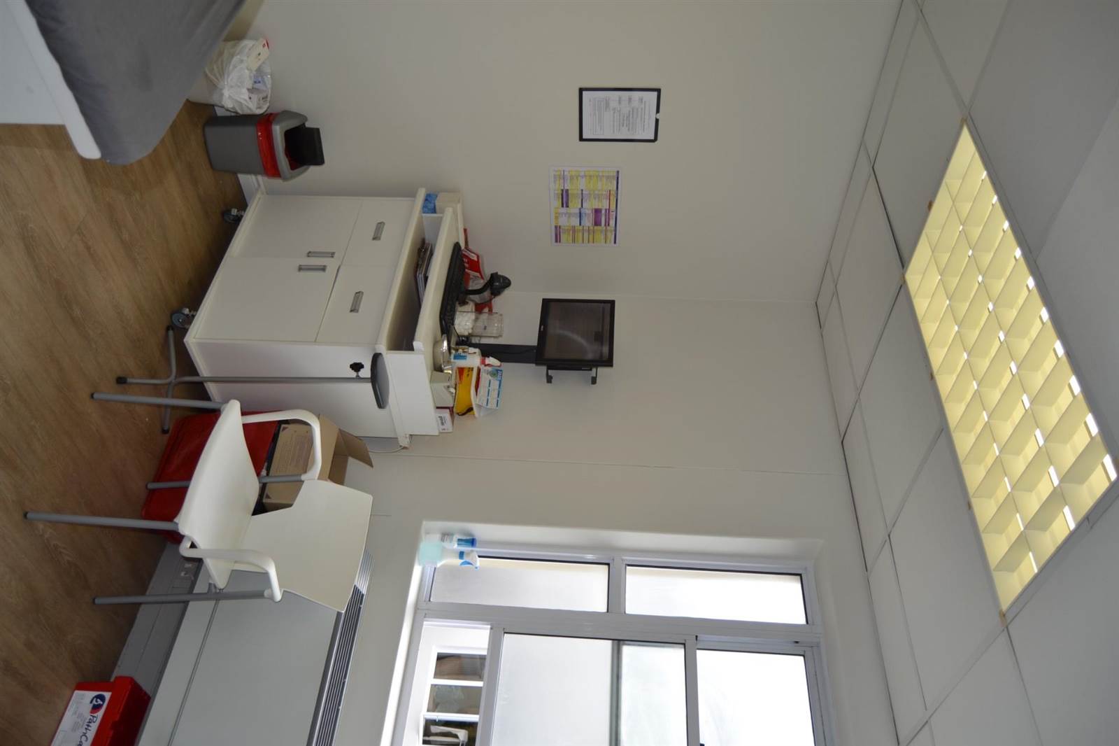 80  m² Office Space in Hout Bay and surrounds photo number 8