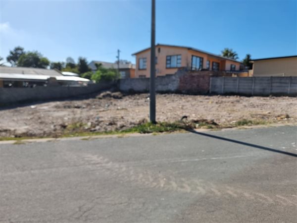 595 m² Land available in Swellendam