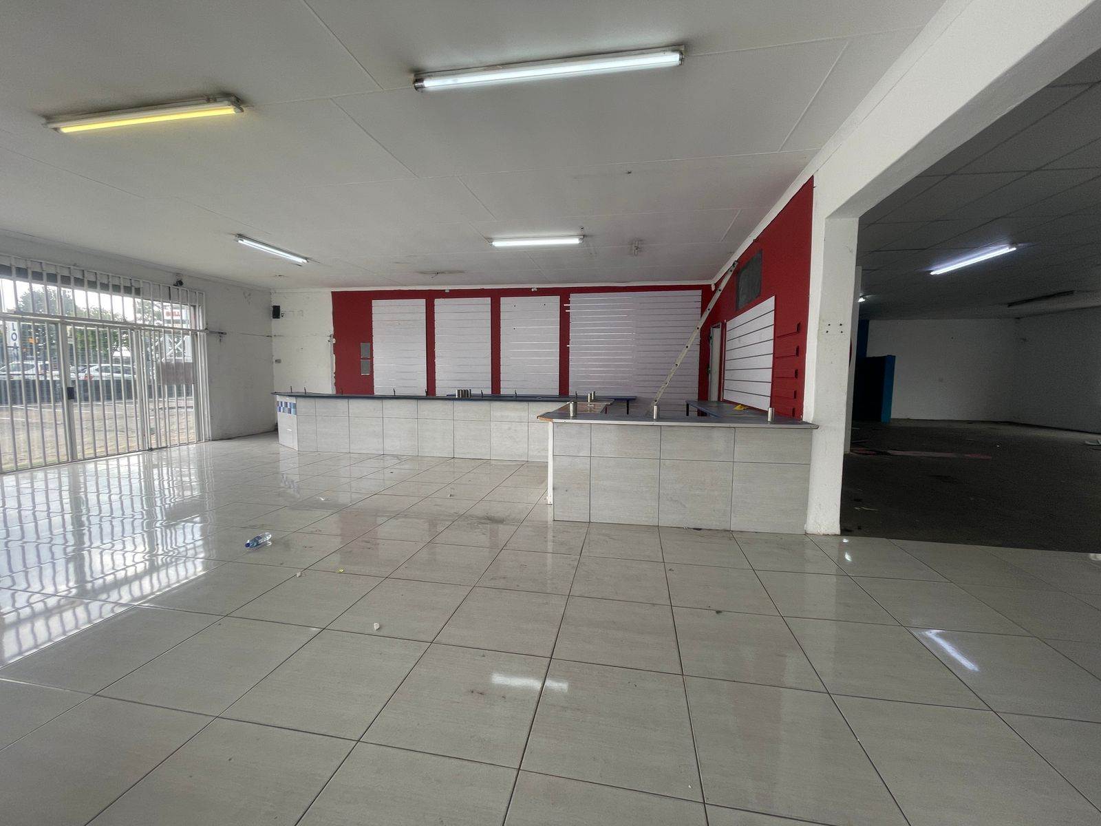 1150  m² Commercial space in Beyers Park photo number 5