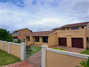 5 Bed House in Isipingo Beach