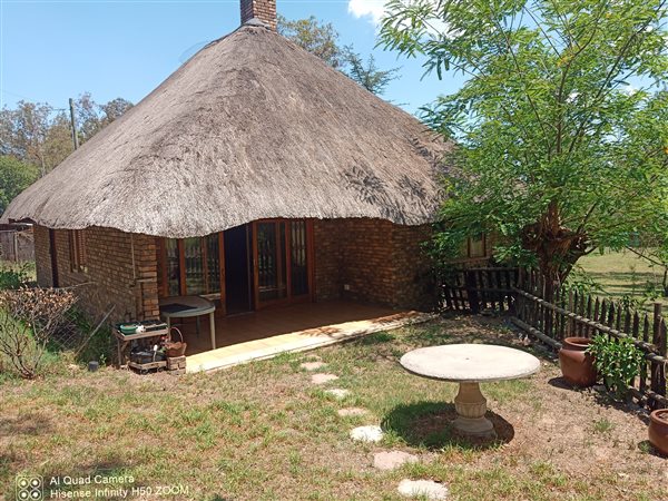 2 Bedroom Garden Cottage 2 Bedroom Garden Cottage