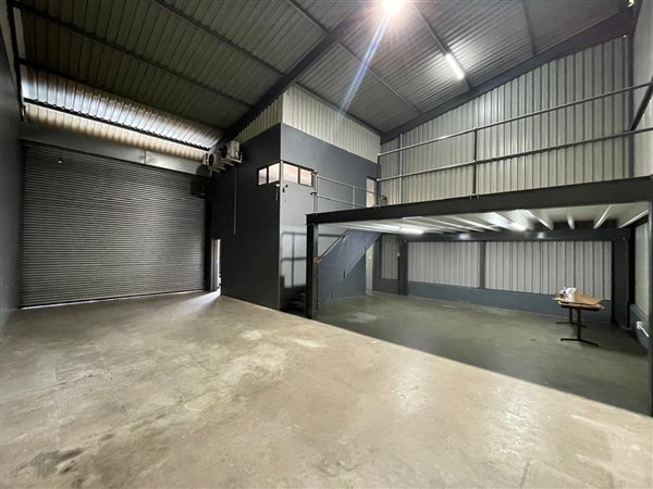 170  m² Industrial space