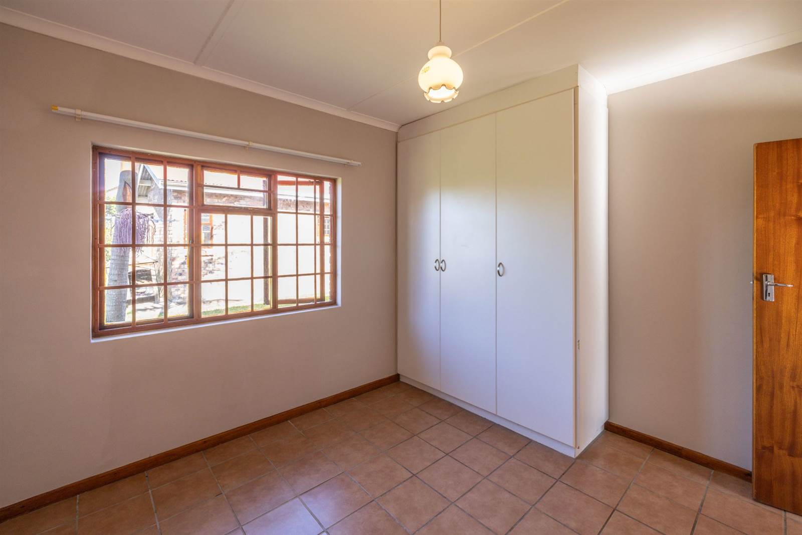 3 Bed House in Cradock Heights photo number 19