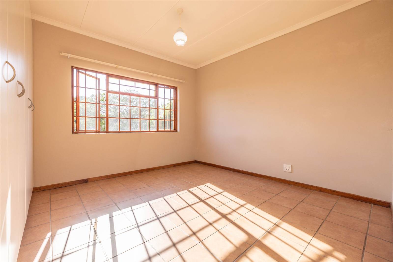 3 Bed House in Cradock Heights photo number 23