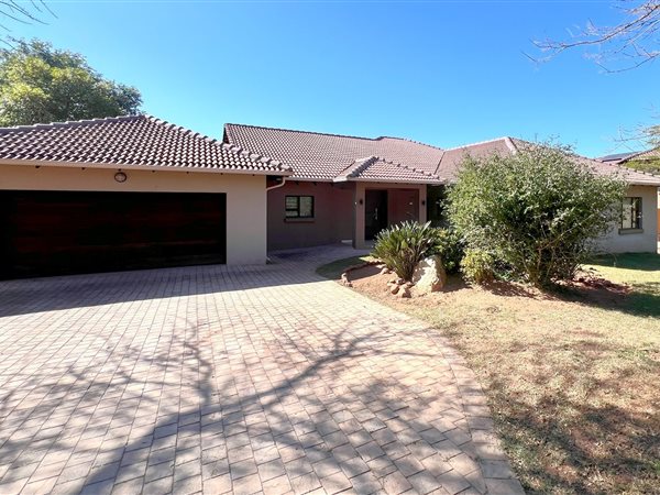 4 Bedroom House 4 Bedroom House