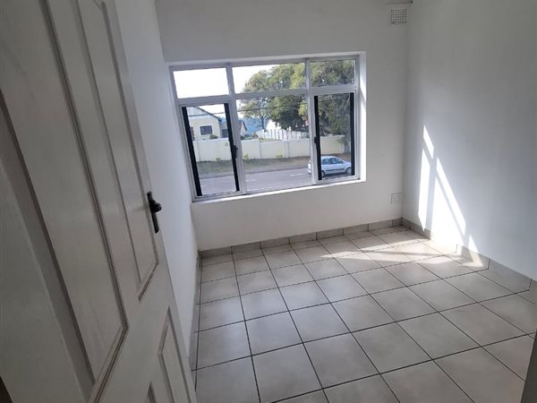 75 m² Commercial space 75 m² Commercial space