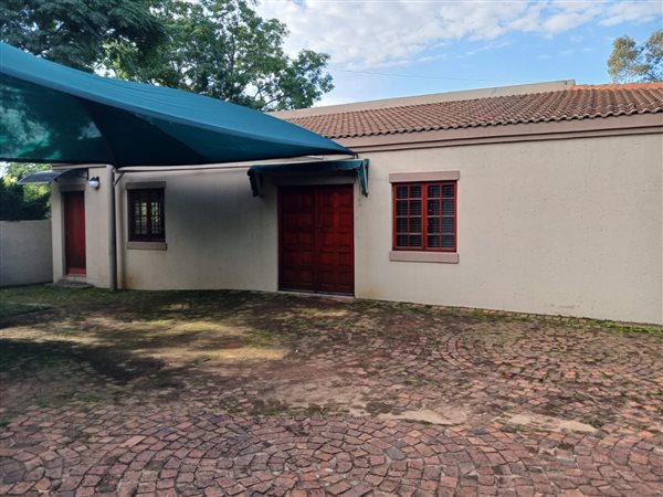 2 Bedroom House 2 Bedroom House