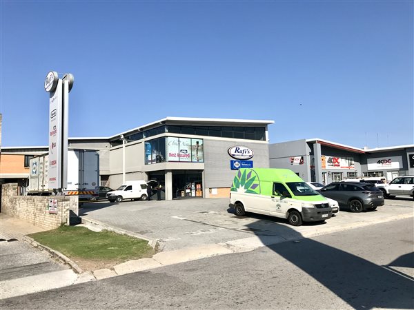 1 313  m² Commercial space