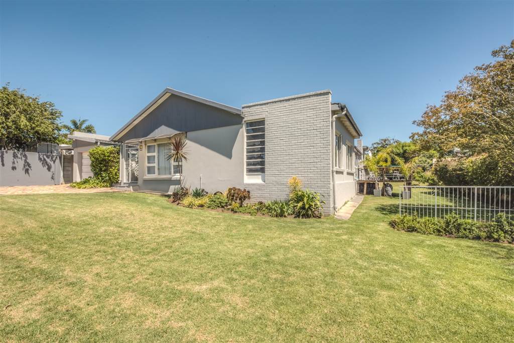 3 Bed House for sale in Sunridge Park T4027827 Private Property