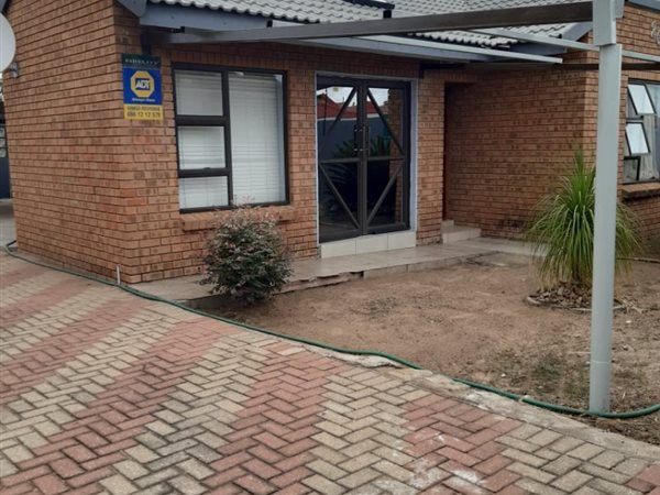 3 Bedroom House 3 Bedroom House