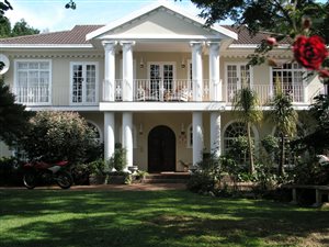 5 Bed House in Hilton
