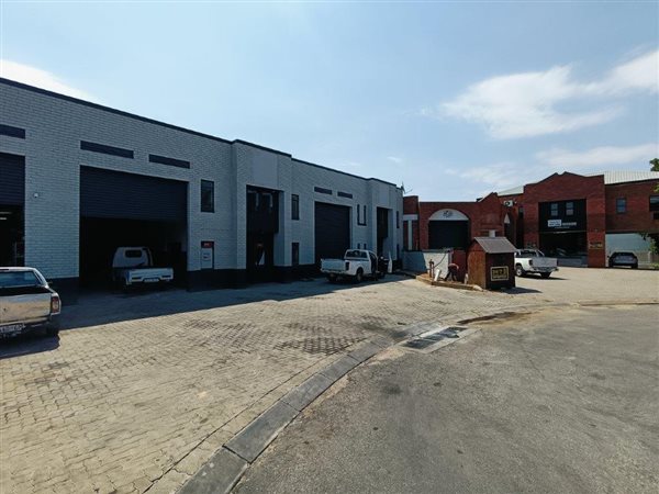 515  m² Industrial space