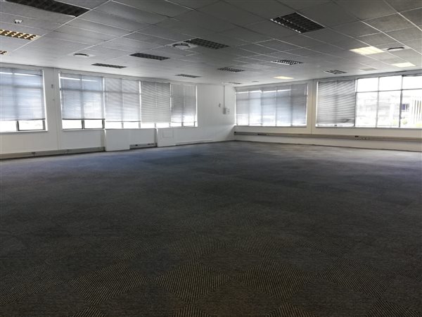 185  m² Office Space