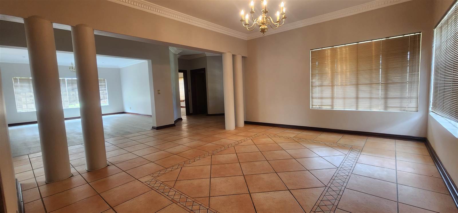 5 Bed House in Boksburg West photo number 9