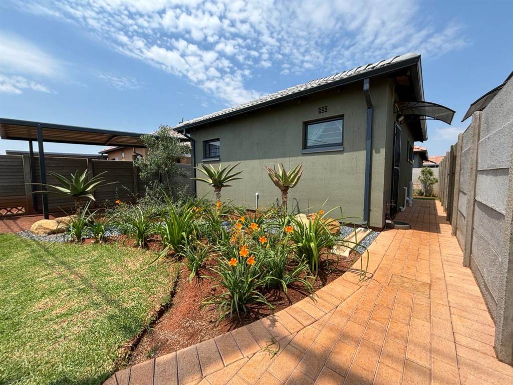 2 Bed House in Inanda photo number 12