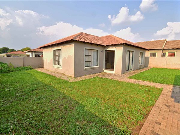 3 Bedroom House 3 Bedroom House