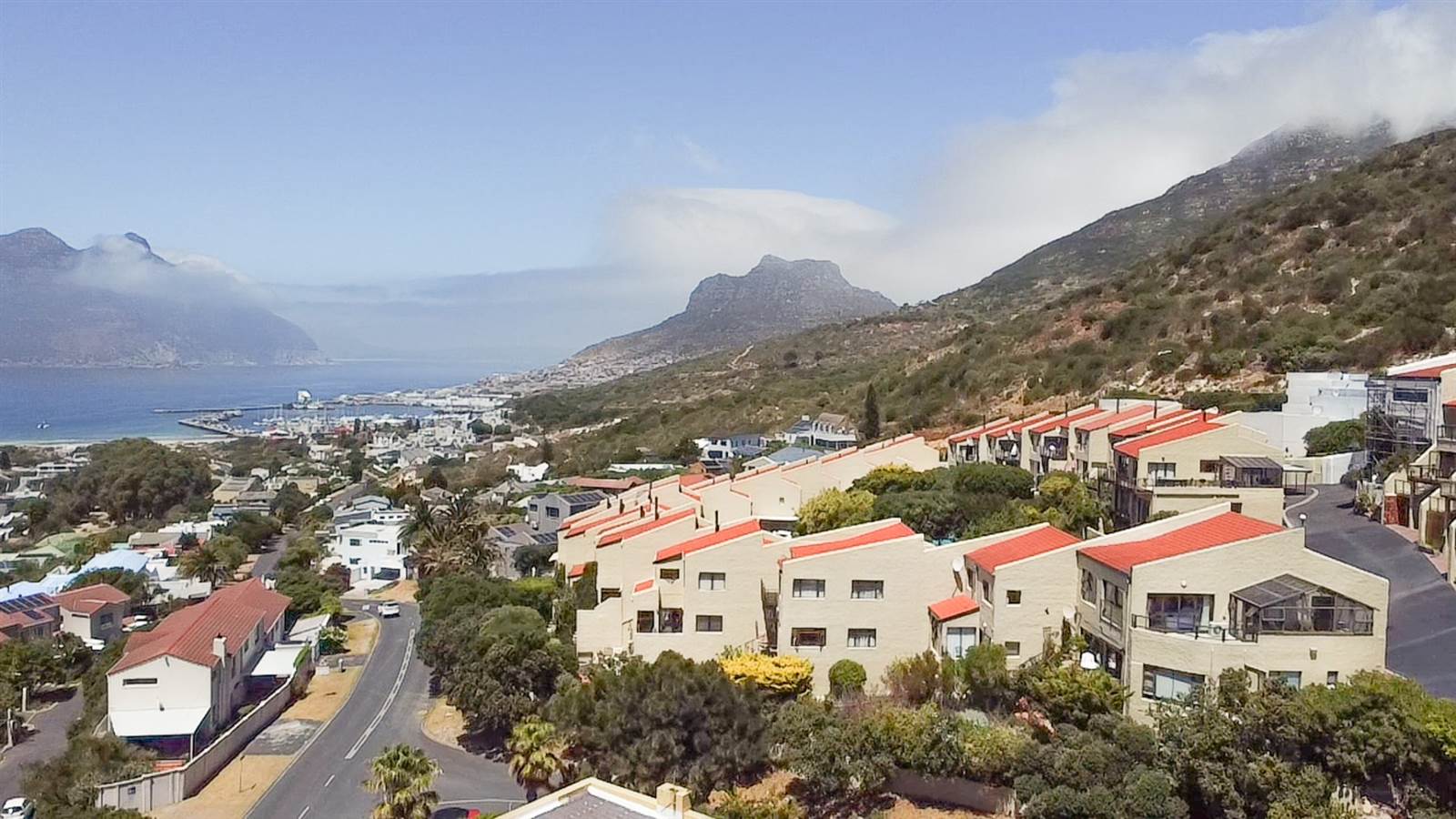 4 Bed Townhouse in Hout Bay and surrounds photo number 22