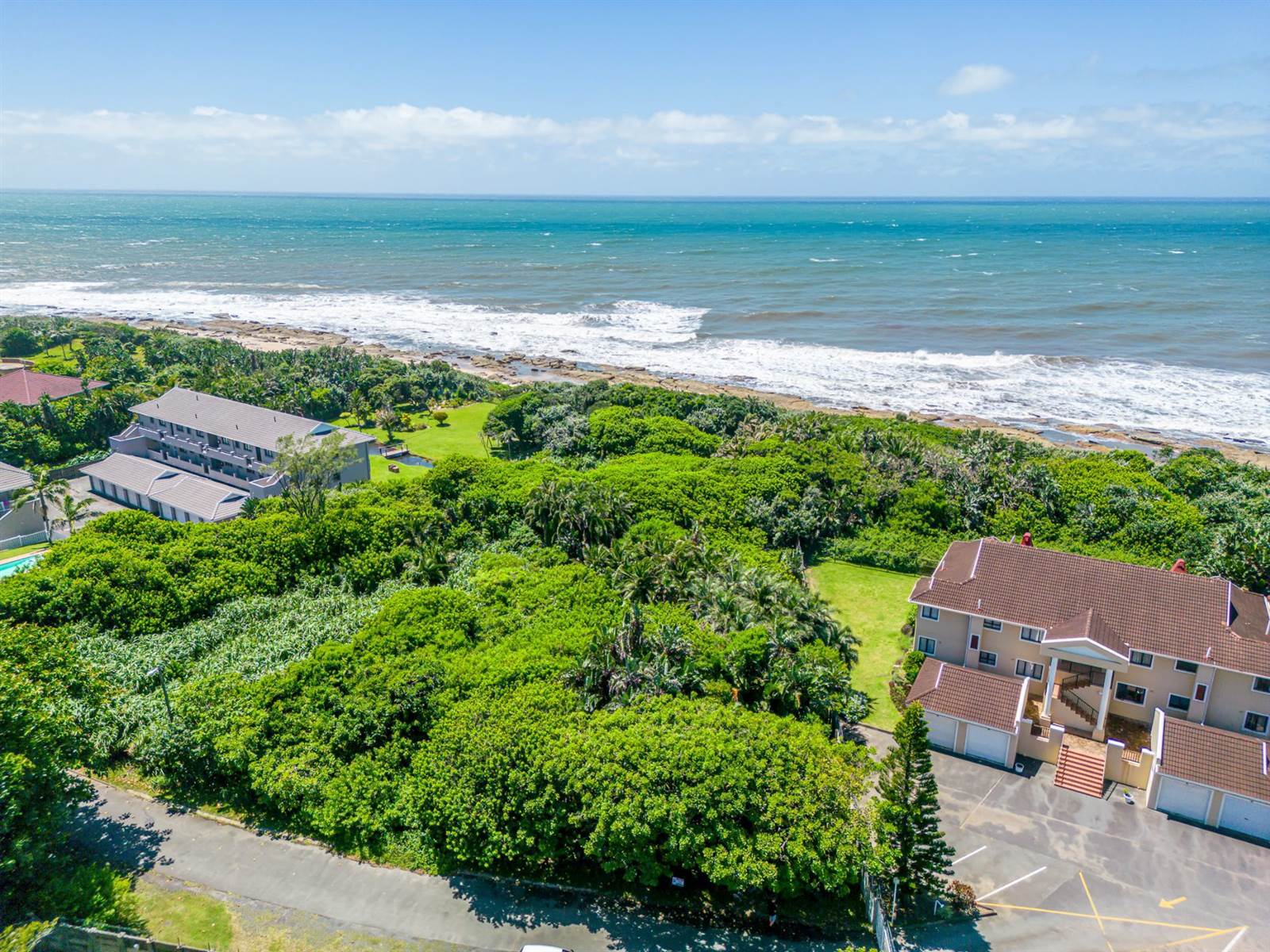1512 m² Land available in Shelly Beach photo number 2